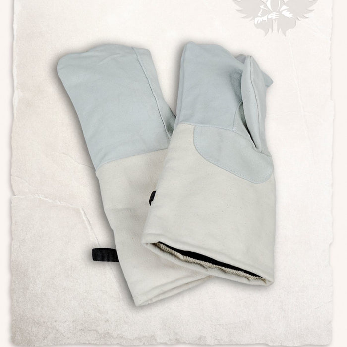 Medieval kitchen gloves white