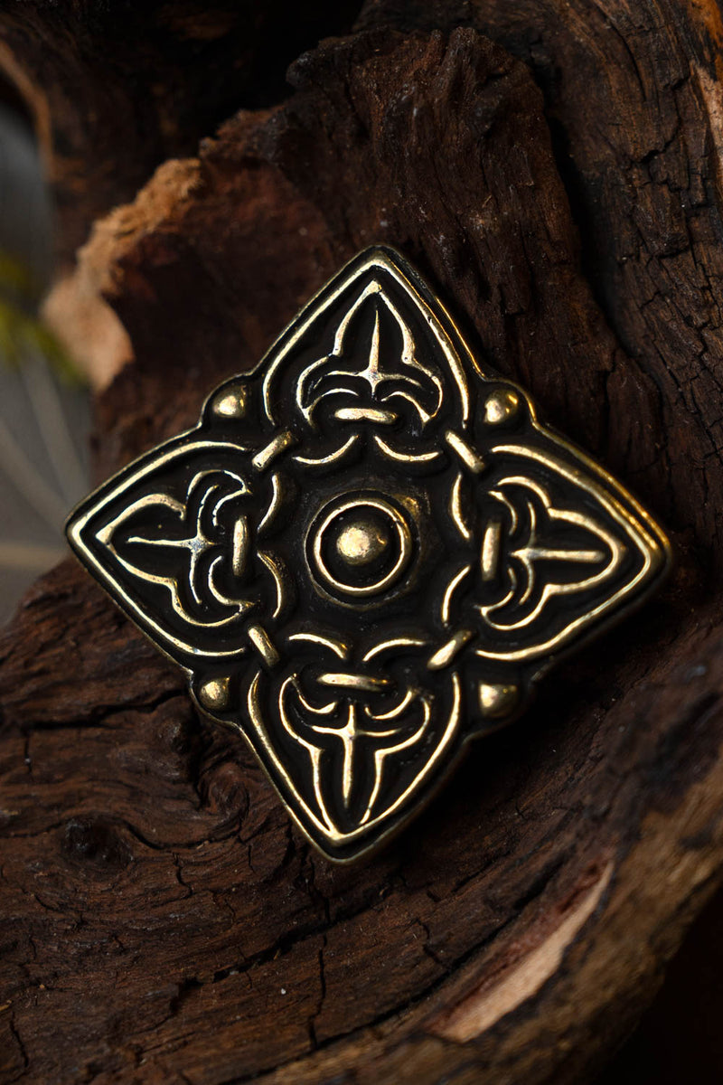 Garniture de ceinture carrée Rusvik