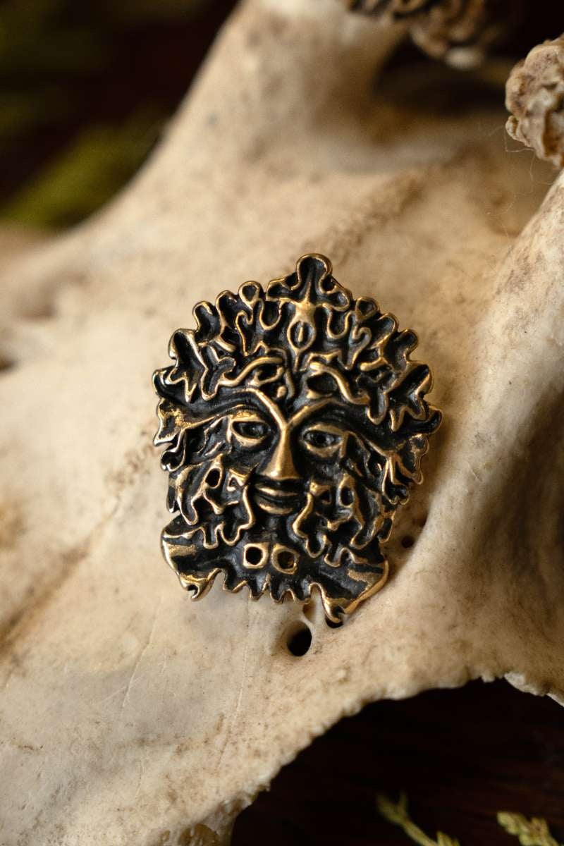 Green Man amulett, mässing