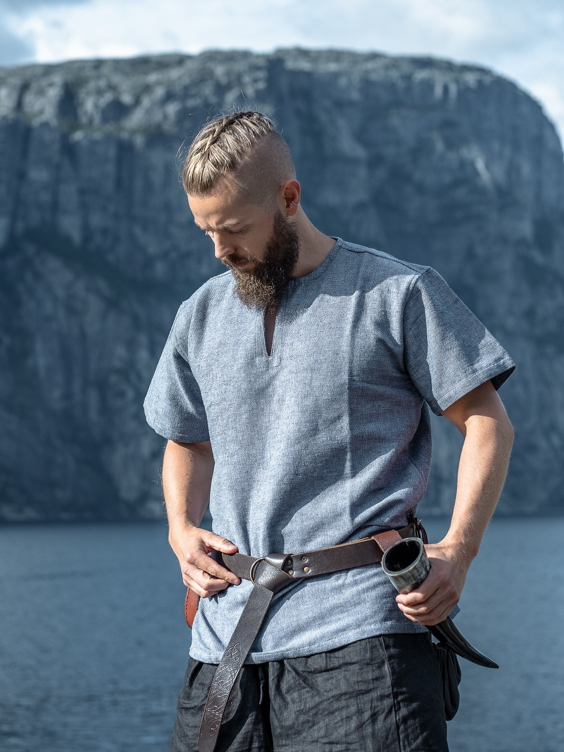Short Viking tunic Edmund, blue