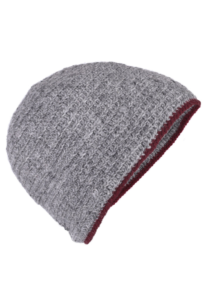Crocheted cap, 100% wool, grey - wine red
