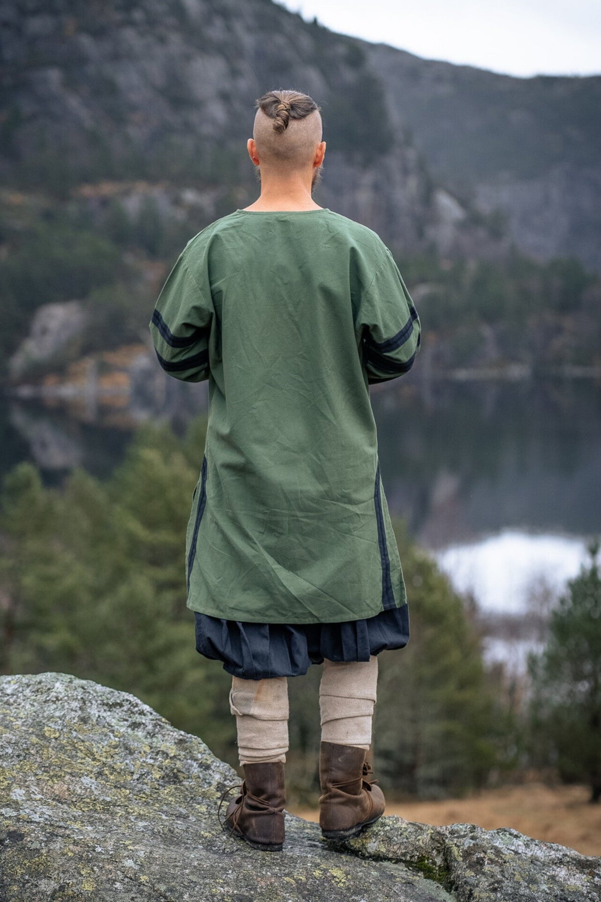 Frankish tunic Clovis, green