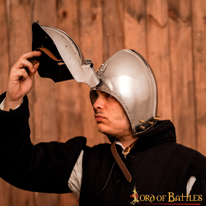 Bascinete alemán con visera abatible, 2 mm (battle-ready)