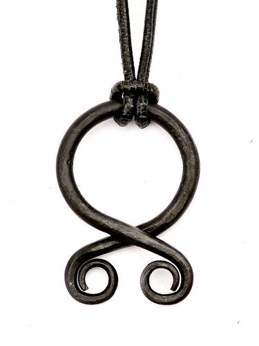 Troll cross, iron
