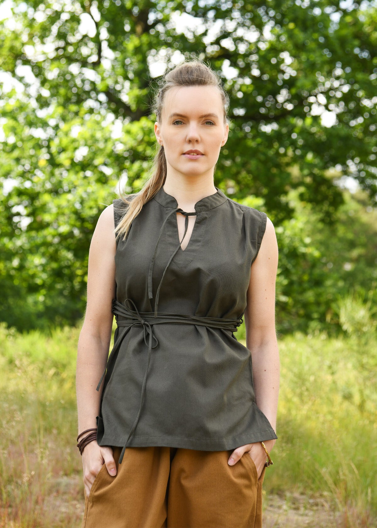 Blouse Levke, olive green