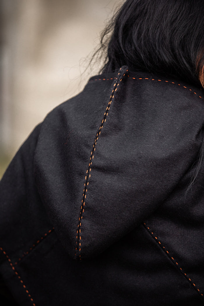 Skjoldehamn hood Halfdan, black, wool mix