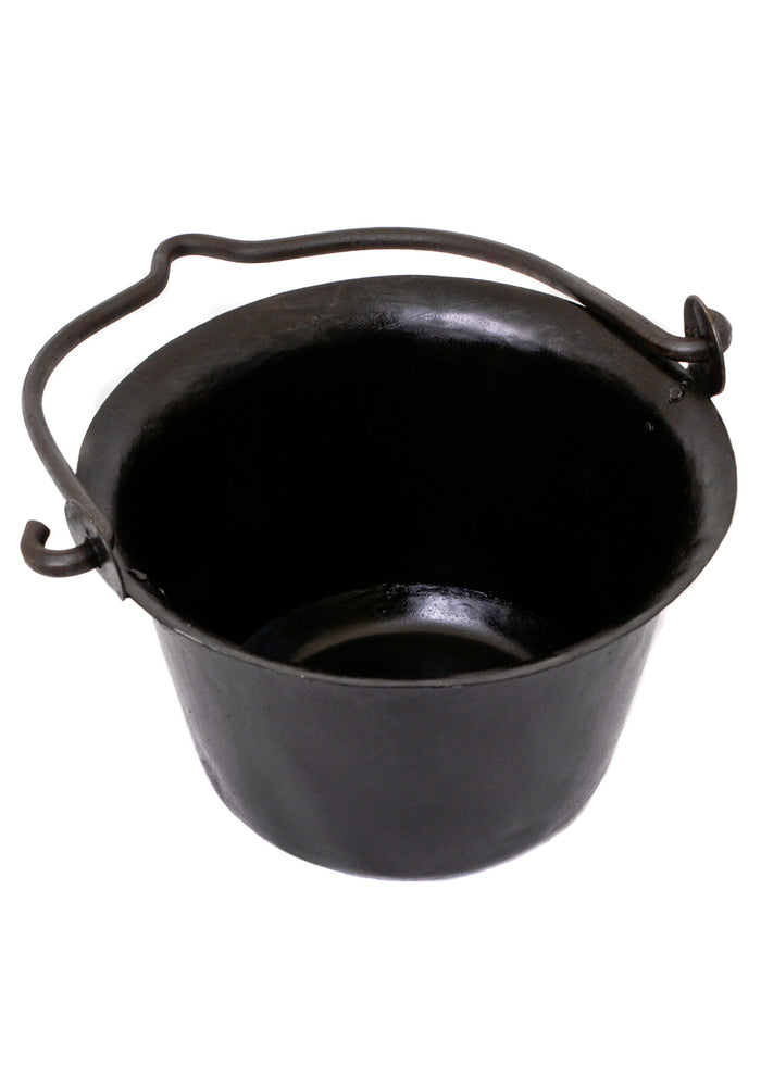 Medieval cooking pan