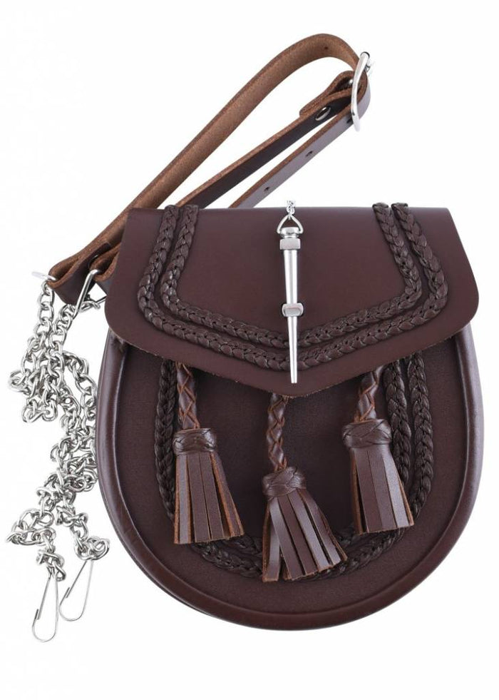 Sporran with braid motif, brown