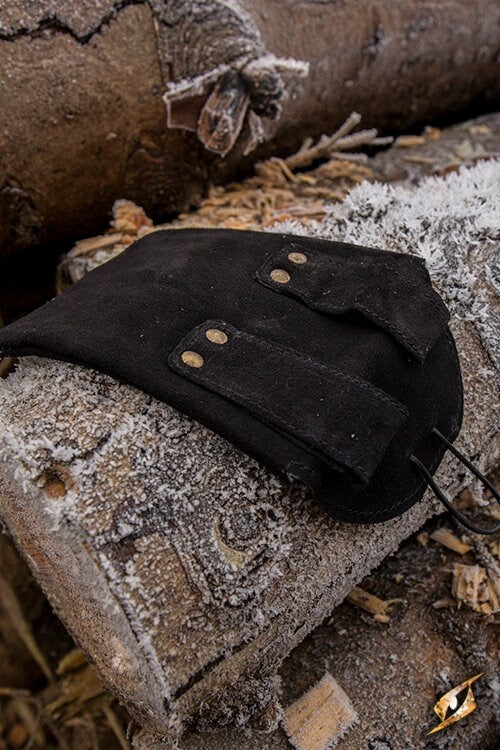 Medieval bag Merek, black