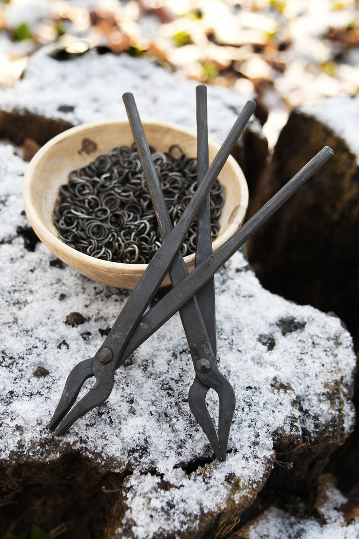 Set of 2 pliers for butted rings