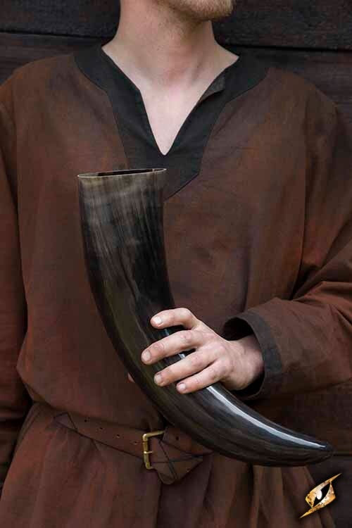 Drinking horn Valhalla 1.5 L, dark