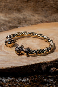 Celtic bracelet with spirals, bronze