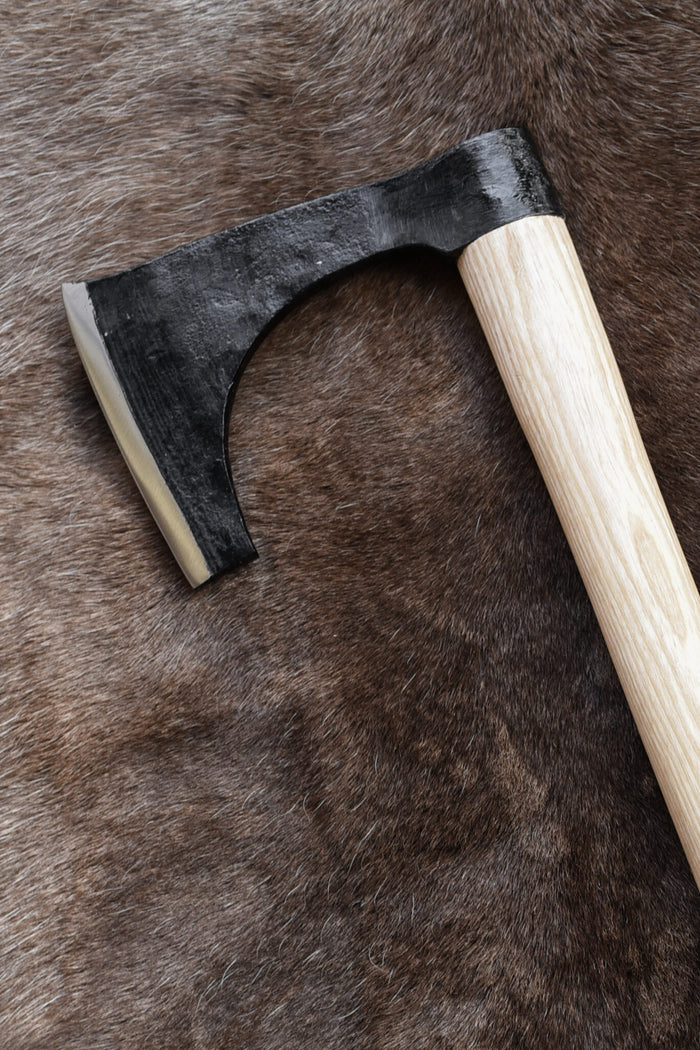 Huscarl skeggox Skuli, type C, semi-sharp