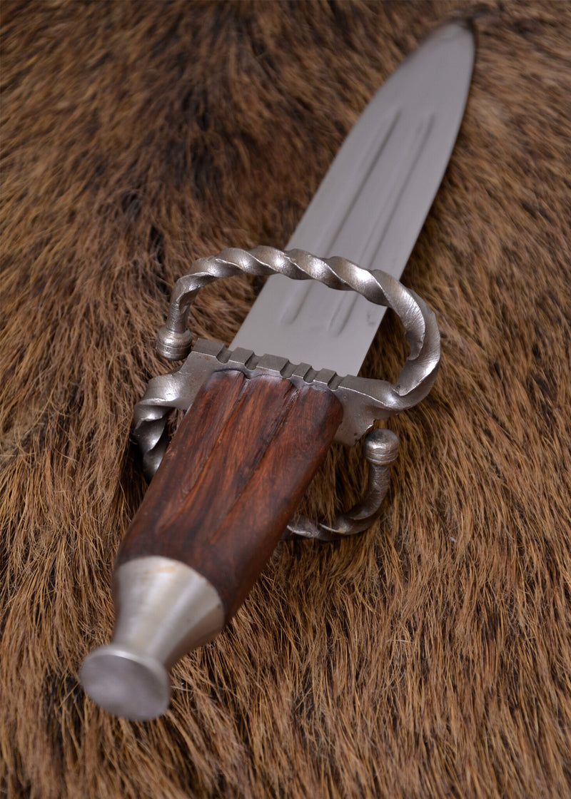 Daga Landsknecht, semi-afilada