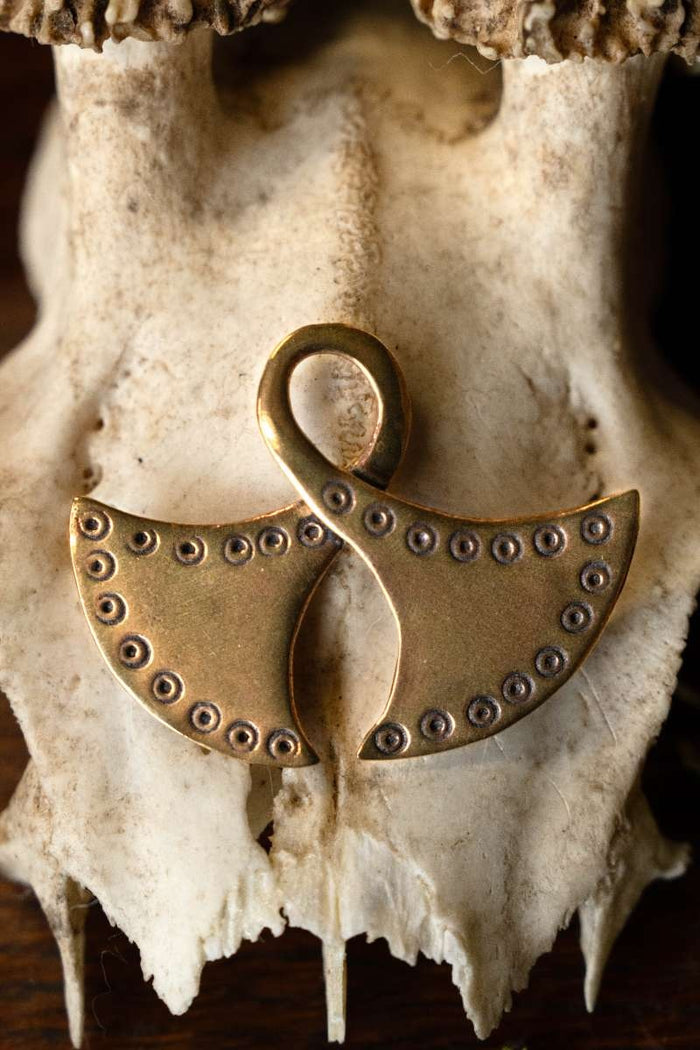 Bronze Age amulet Manu and Yemu, bronze