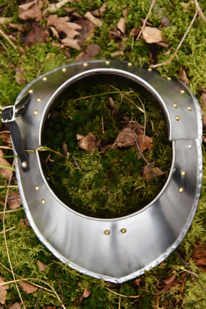French gorget, 1.6 mm