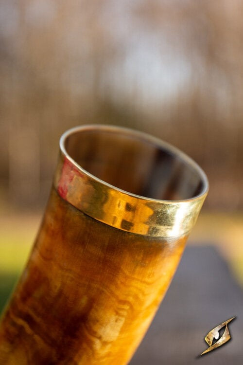 Drinking horn Freydis, 500-650 ml