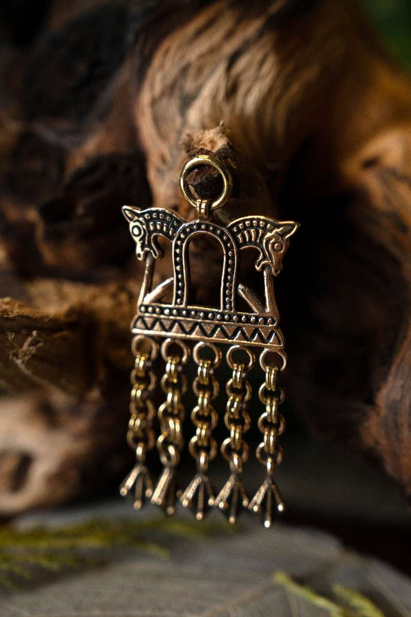 Viking horse pendant Starya Ladoga, bronze
