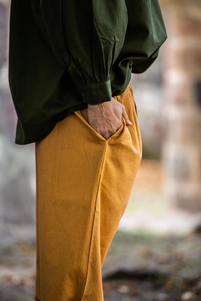 Venetians Charles, Renaissance three-quarter trousers, honey brown