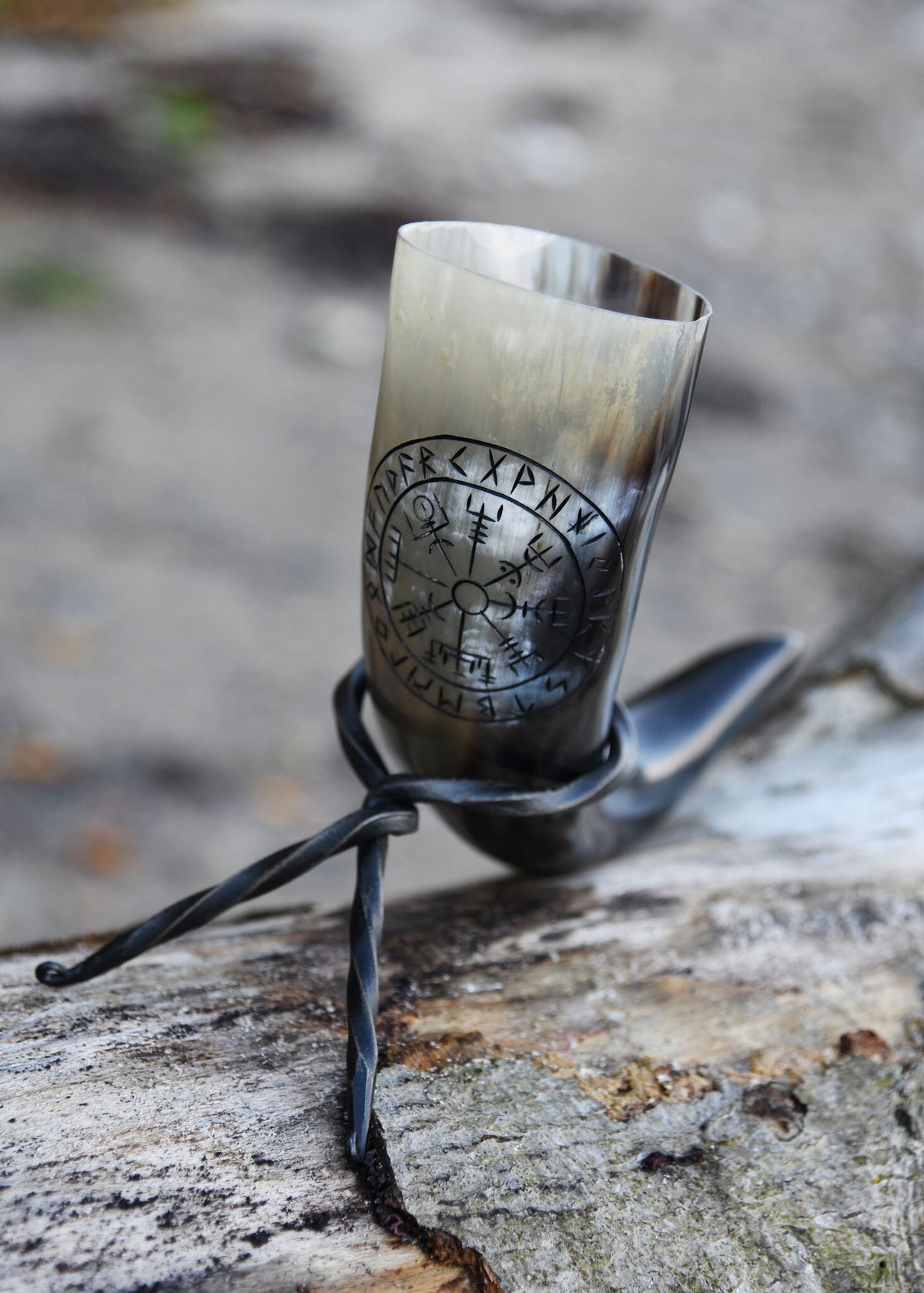 Drinking horn Vegvisir, 200-300 ml