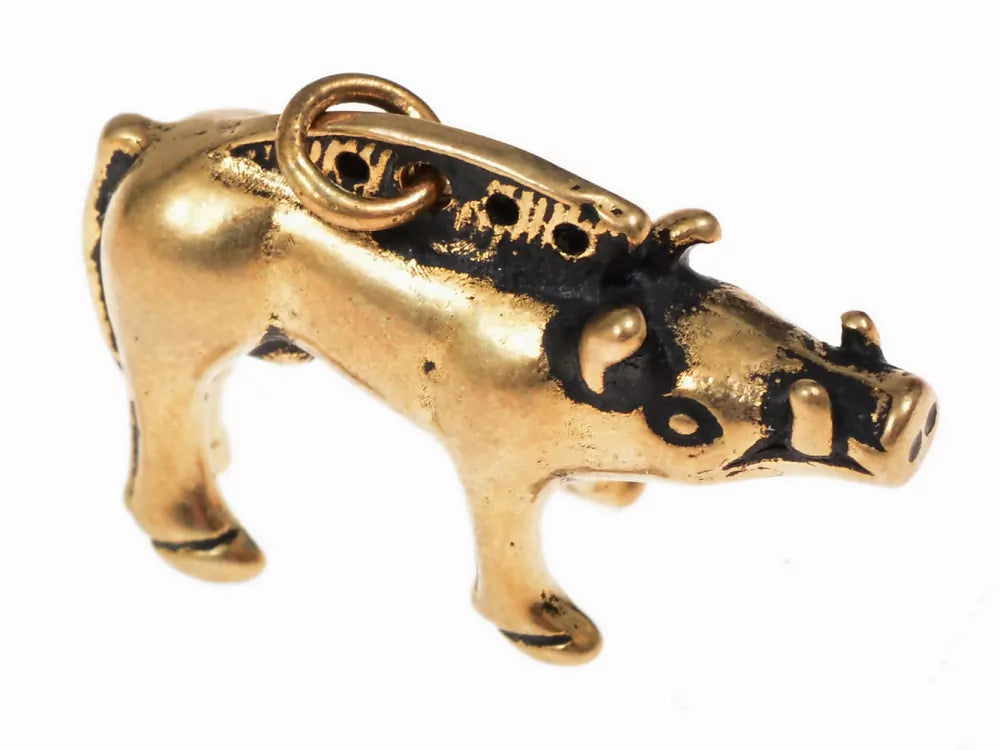 Pendant Celtic boar Bibracte, bronze