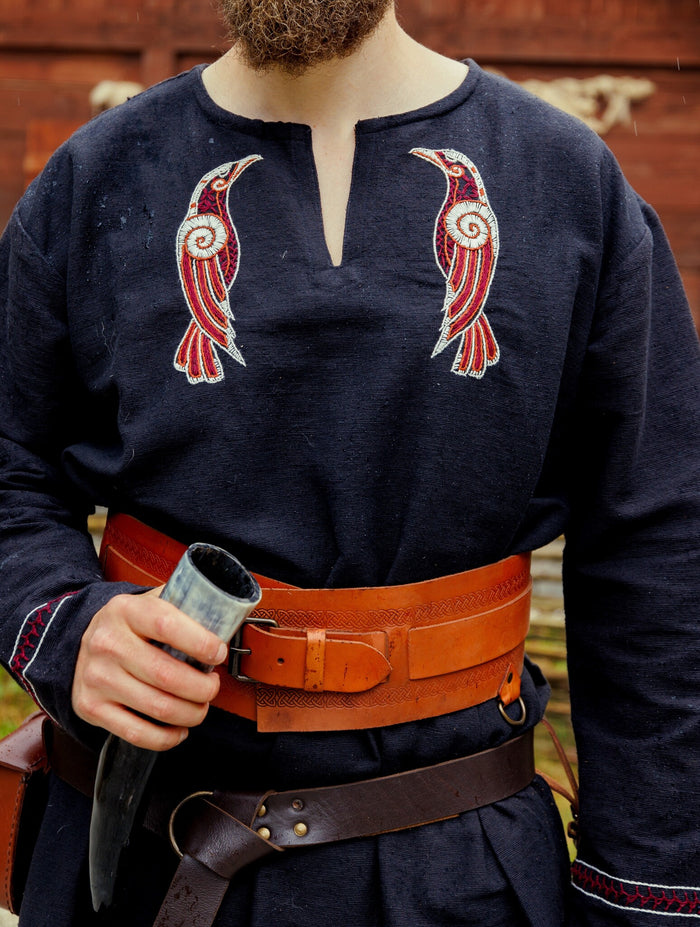 Viking tunic Hugin & Munin, black