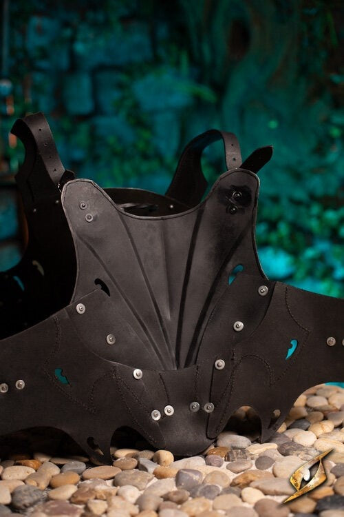 Dark elven Eventide cuirass
