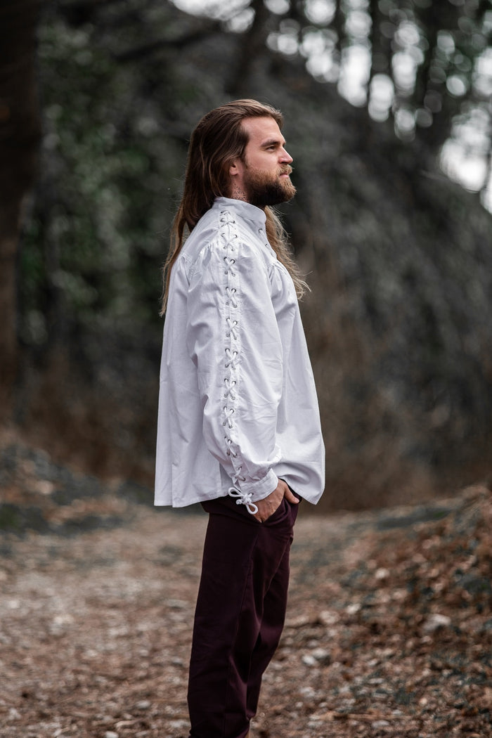Pirate shirt with laces, white