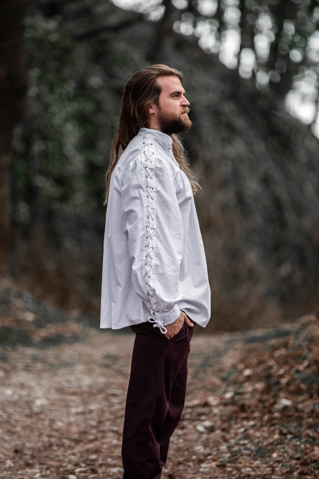 Pirate shirt with laces, white
