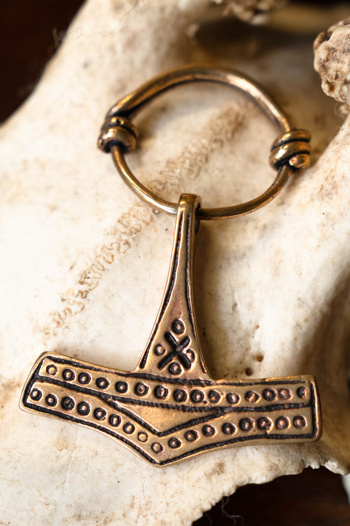 Rømersdal Thors hammer with ring, bronze