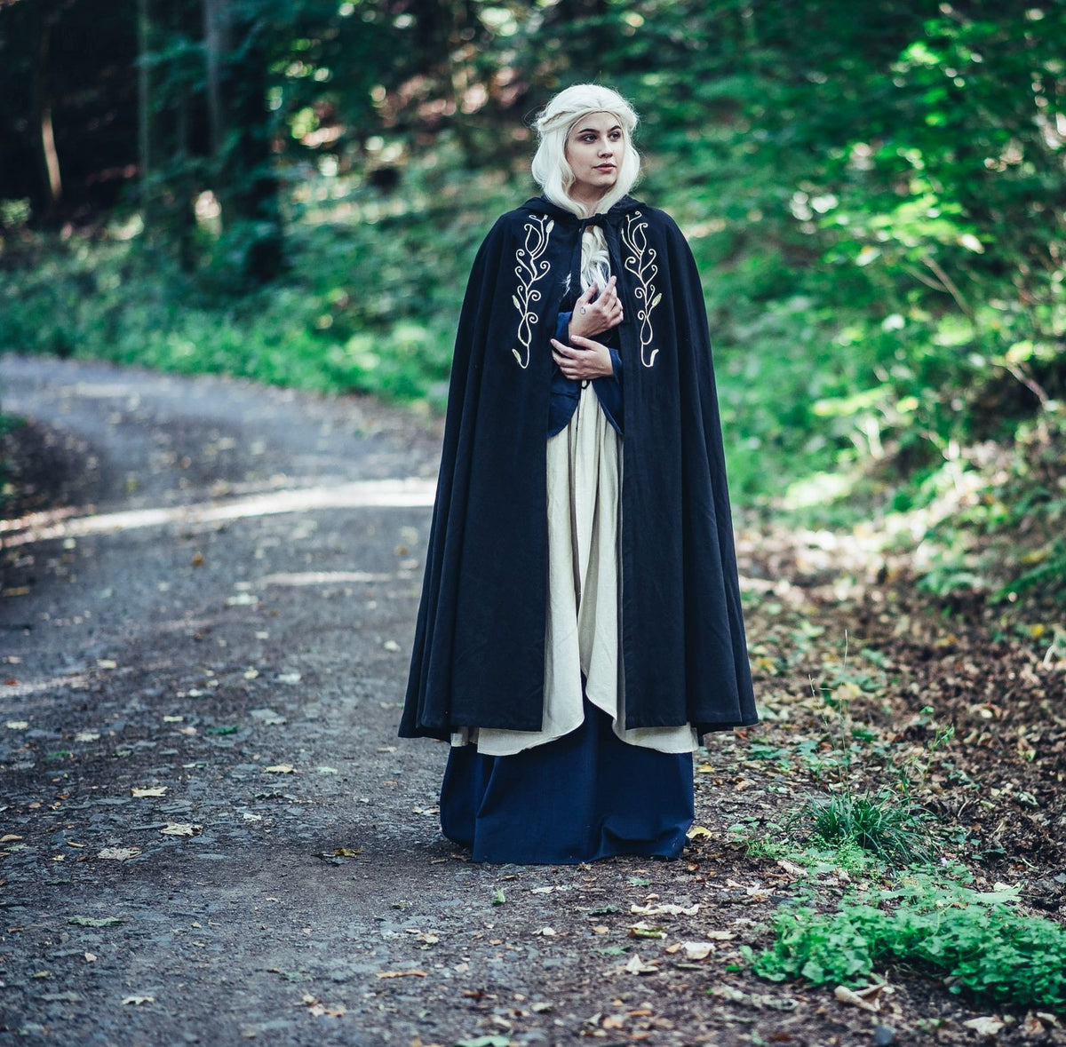 Cloak Serafina, black