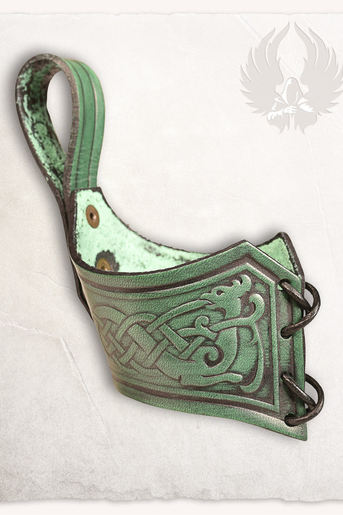 Drinking horn belt holder Castagir green