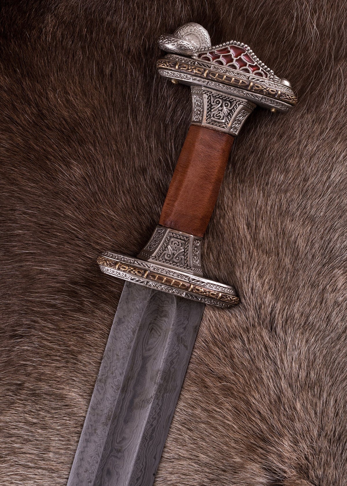 Vendel sword Uppsala 7th-8th century, tin-plated hilt, damast, semi-sharp