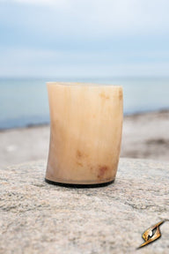 Horn cup, light, 200-300 ml