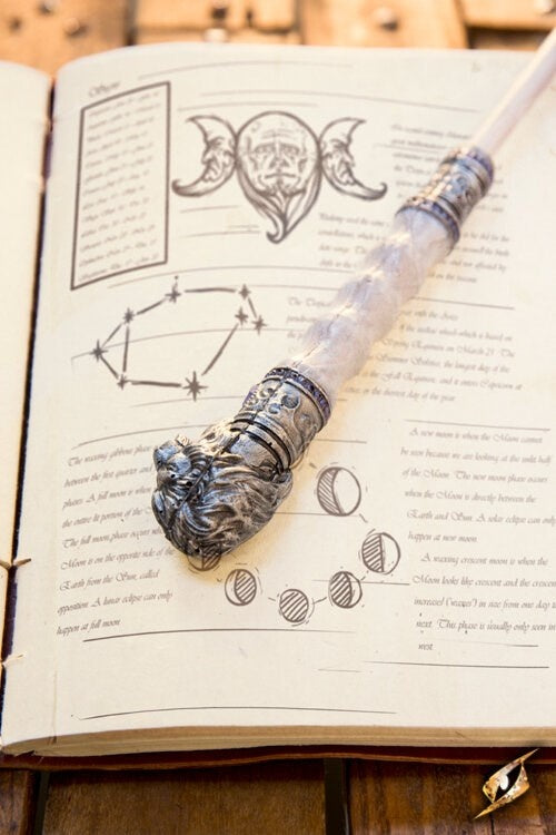 Wand Salem, white