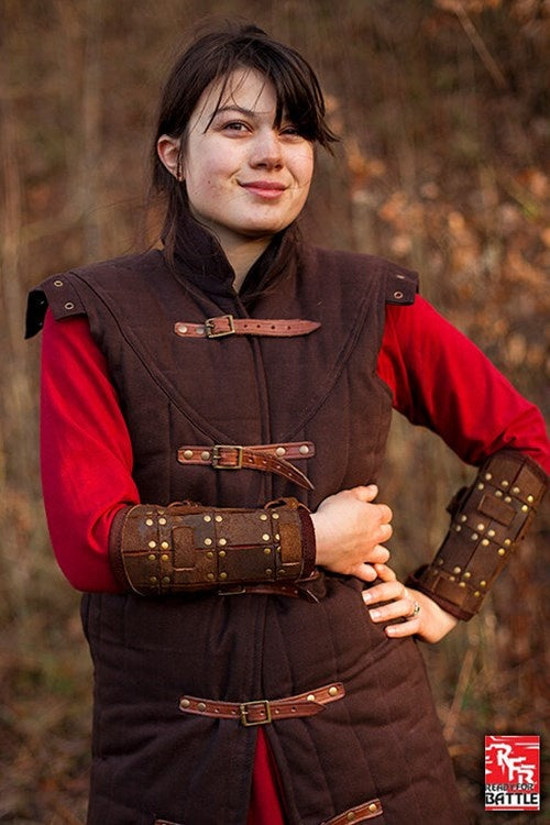 Fighter leather bracers, forearm guards, brown