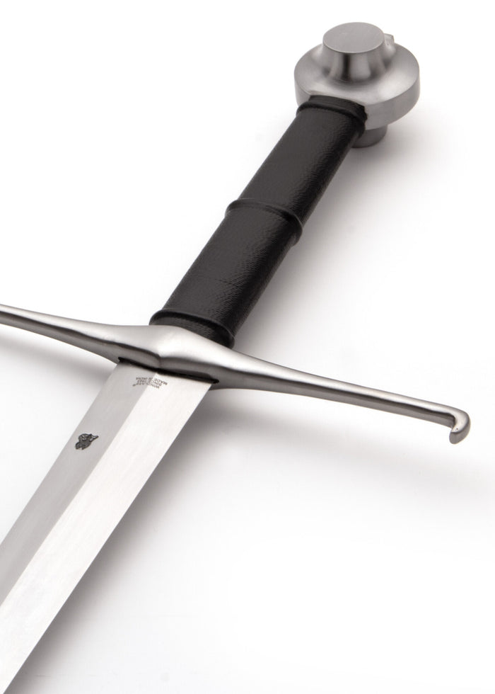 Longsword, estoc, Royal Armouries, semi-sharp