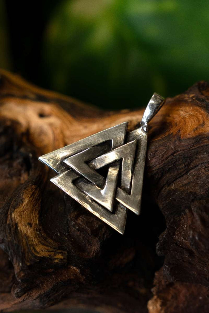 Viking valknut amulet Oseberg silvered bronze