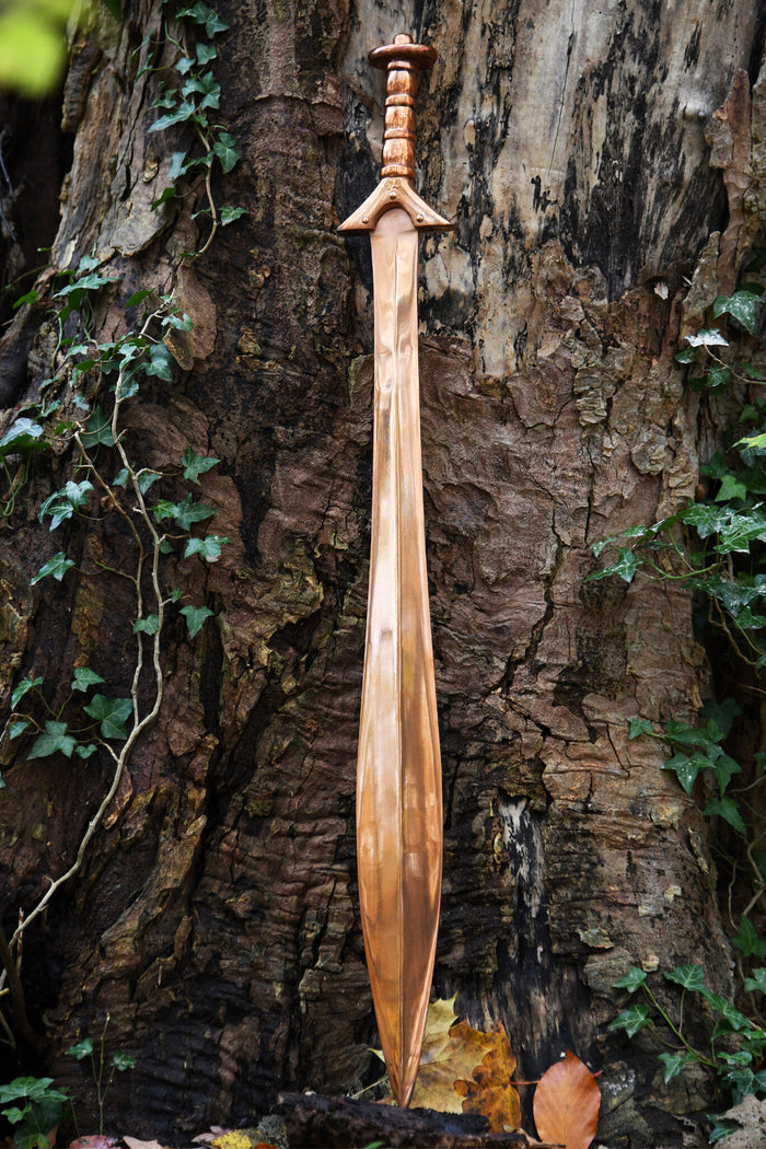 Bronze Age sword, semi-sharp