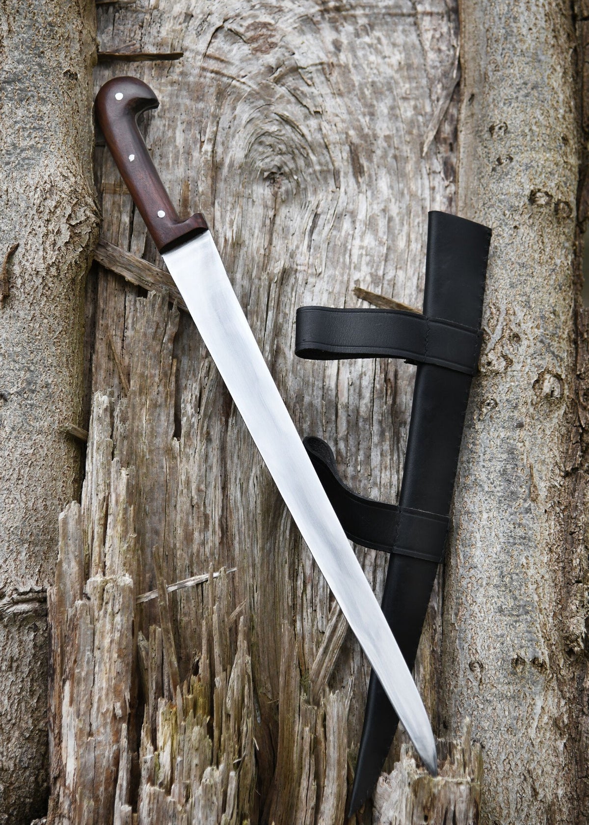 Germanic fighting knife (350 BC – 300 AD), semi-sharp
