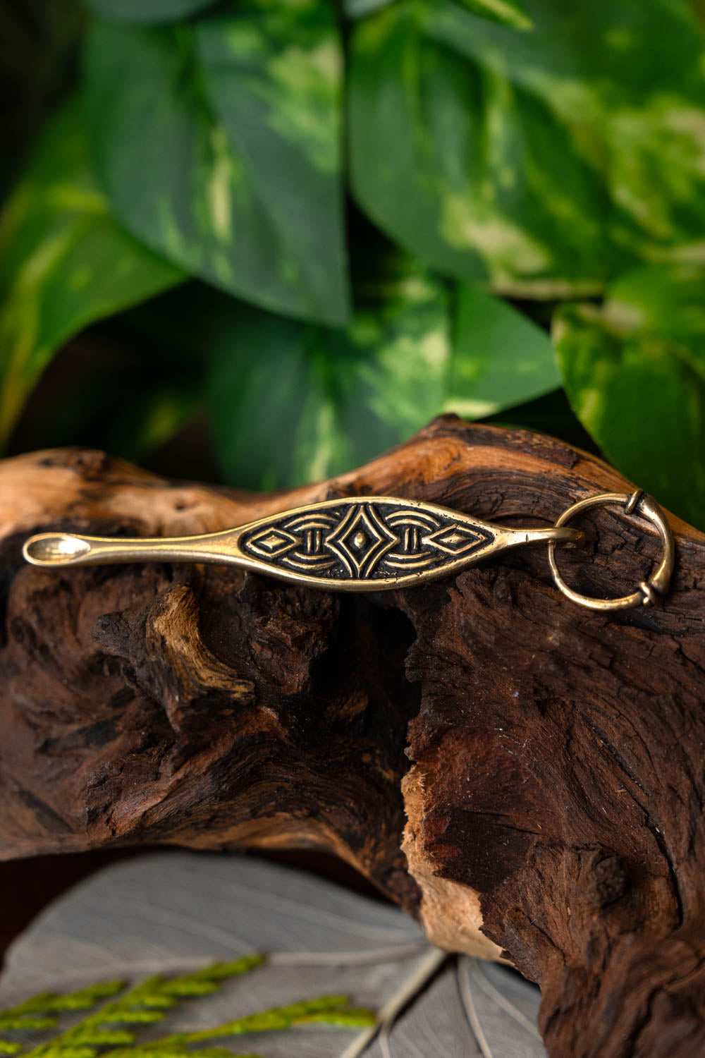 Birka ear spoon, grave 523