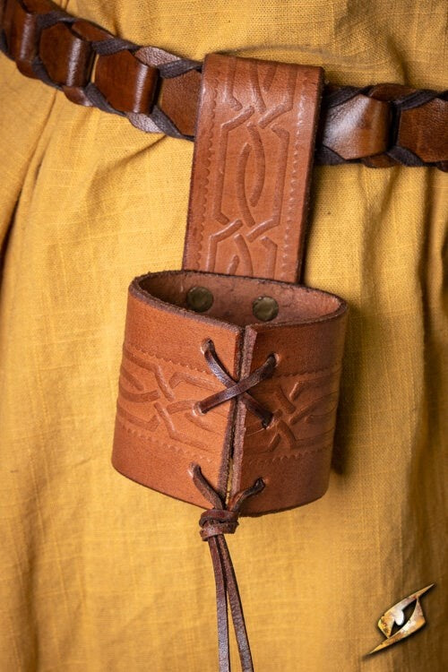 Leather drinking horn holder Edda, brown