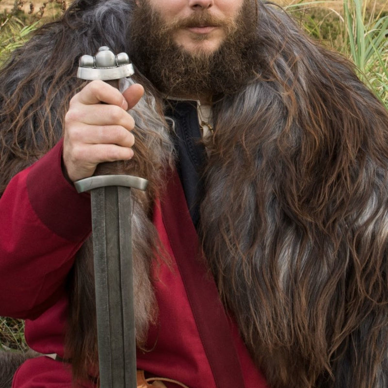 Caftán altomedieval Njord, rojo