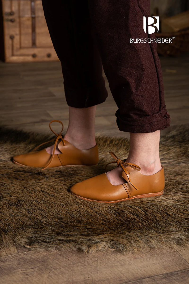 Chaussures médiévales pour dames, 14ème siècle