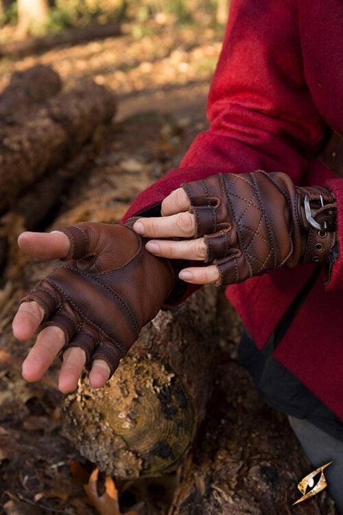 Leather fingerless gloves, brown