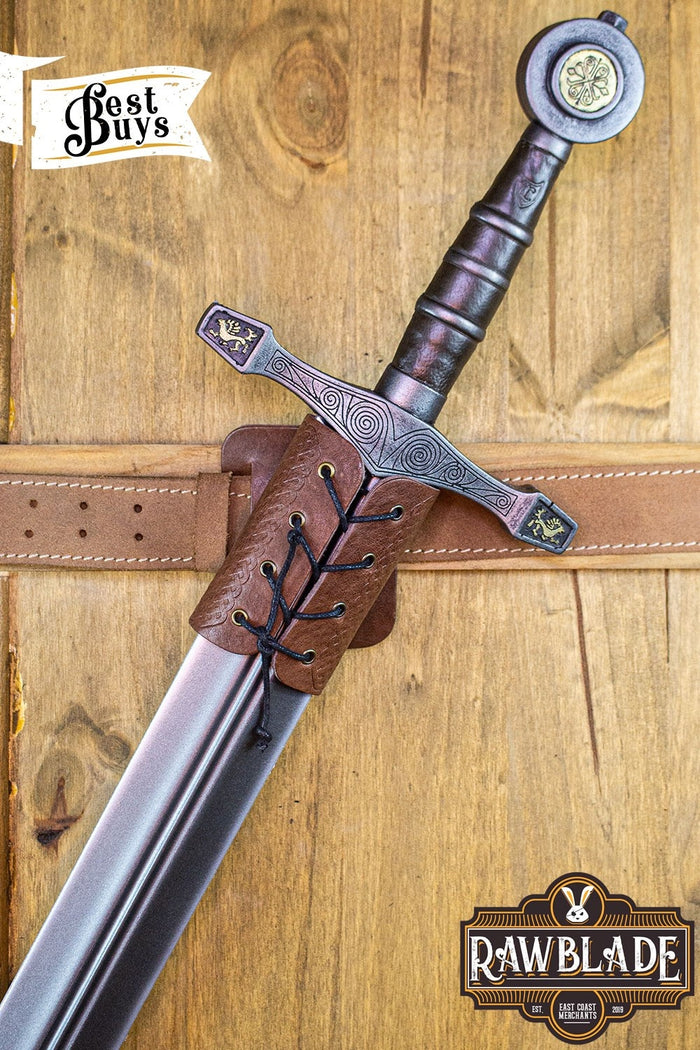 Nemain Holder - Brown - right-handed