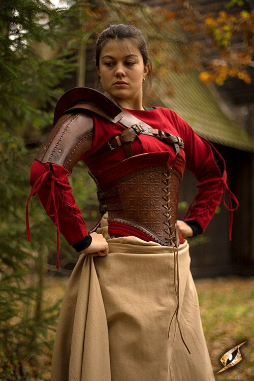 Leather shoulder armour, brown