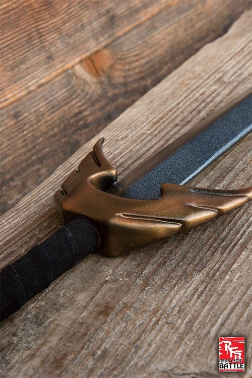 RFB-svärd med vingformad parerstång, LARP