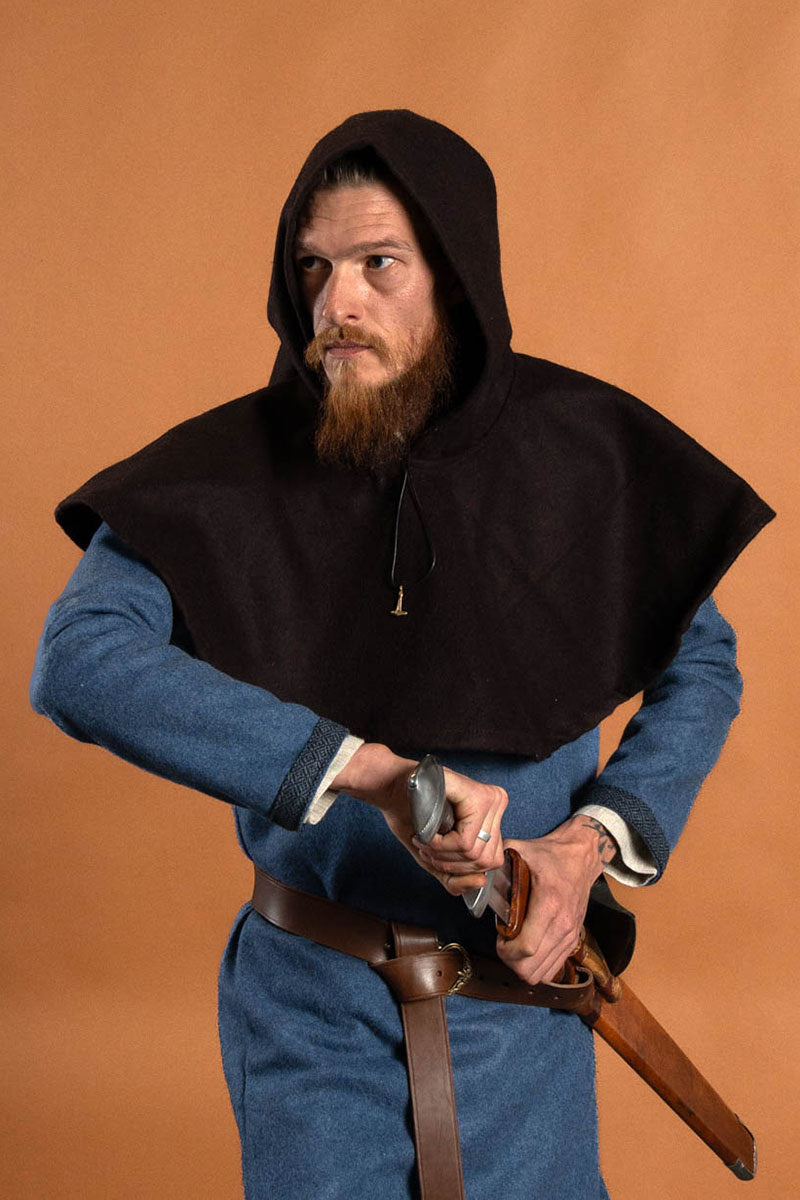 Capiroto Cucullus, negro, mezcla de lana