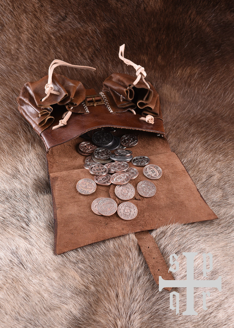 Sacoche de ceinture médiévale du XIVe siècle